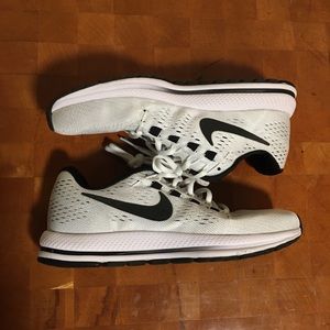 Women’s Nike air zoom Vomero 12